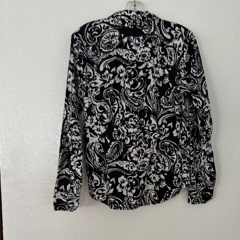 Chaps Monochrome Paisley Button-Up Shirt - Picture 3 of 7